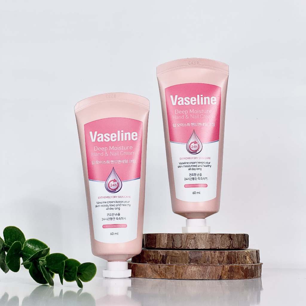 VASELINE DEEP MOISTURE HAND & NAIL CREAM